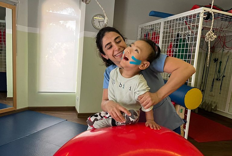A Guide To Infant Physiotherapy Techniques